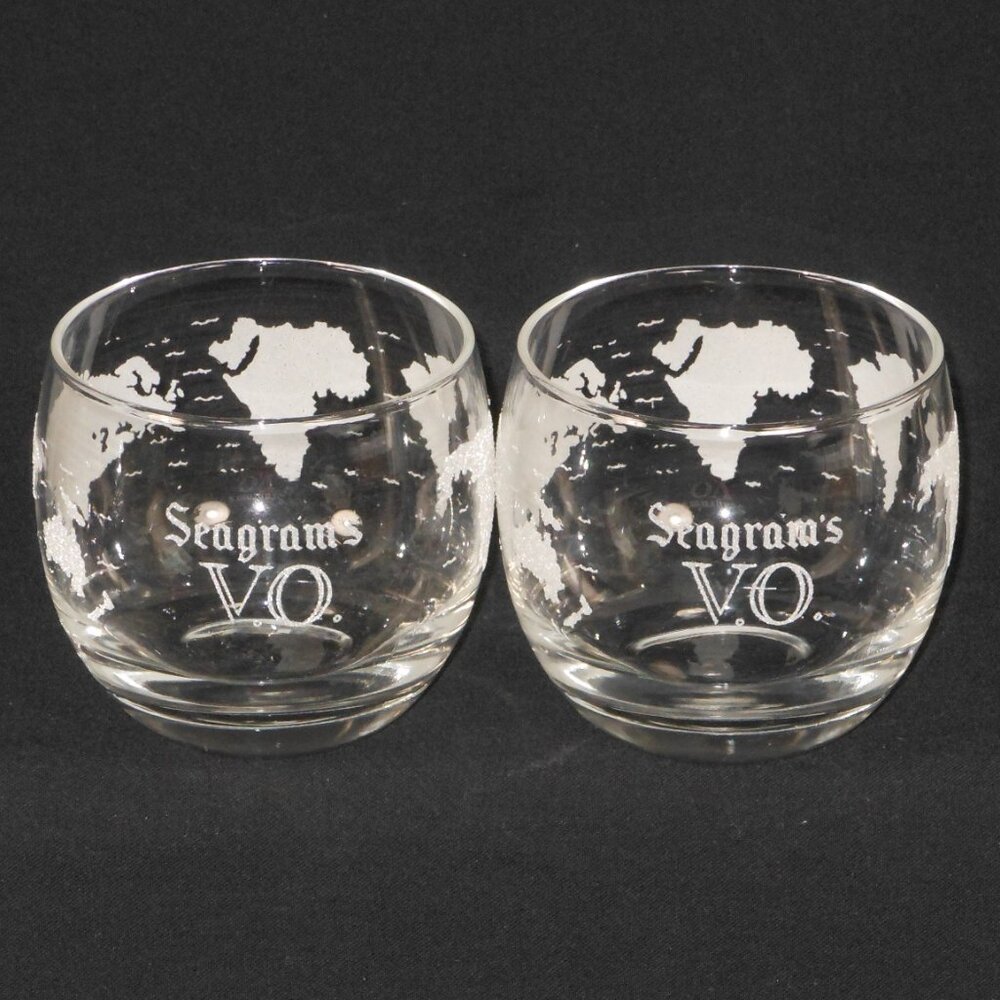 Set of 2  10oz whisky glasses. Seagram's VO